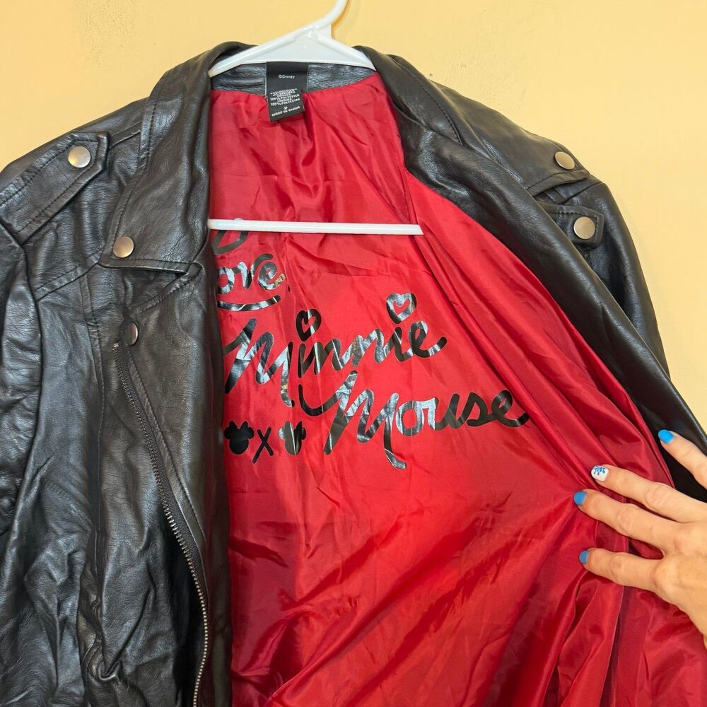 Torrid Disney Minnie Mouse Faux Leather Moto Jacket Women’s Size 2 (18-20) - Picture 4 of 6